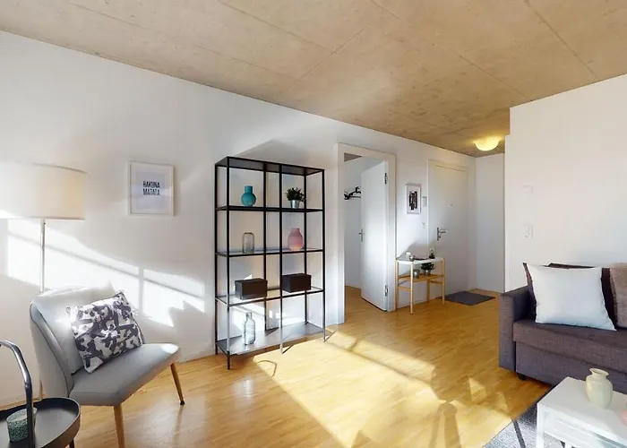 Bright And Luminous 1 Bedroom Flat In Downtown