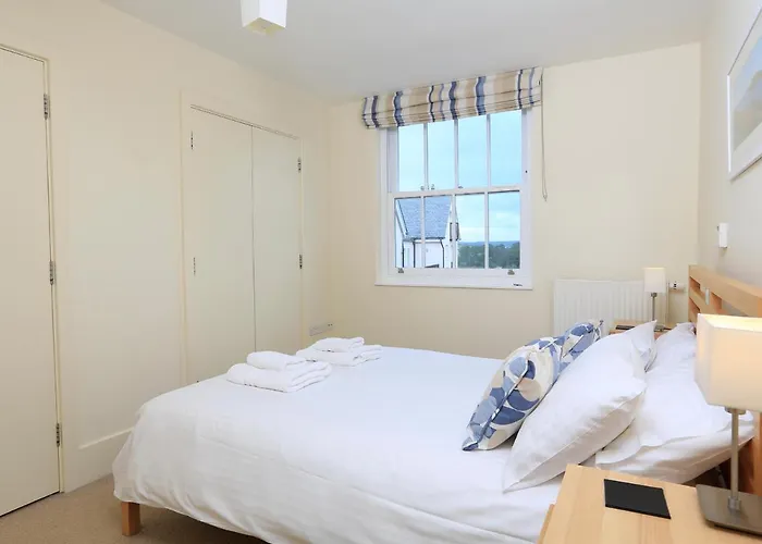 14 Combehaven