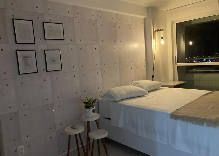 Studio Business West Flat