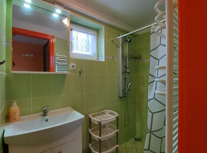 Nora Apartman