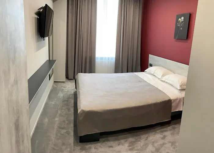 Red Cube Hotel