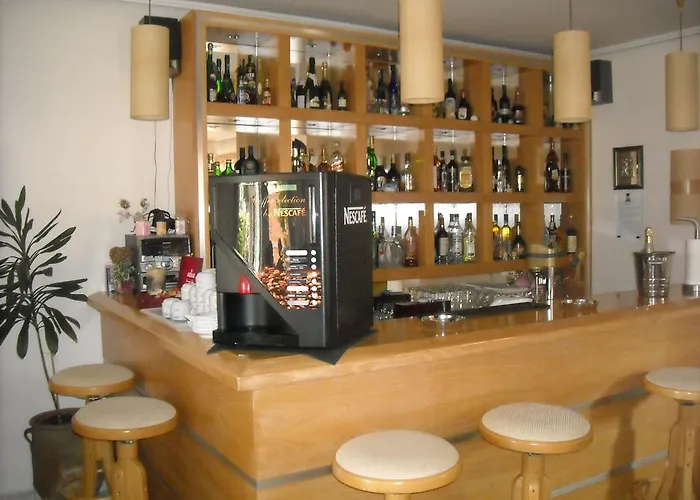 Iris Hotel