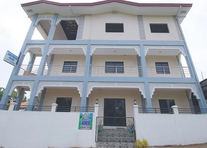 Oyo 781 Junie Pension House