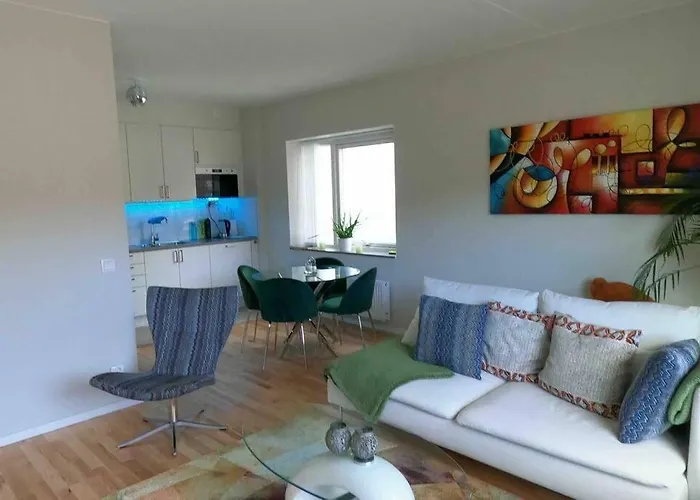 Private Room In An Apartment