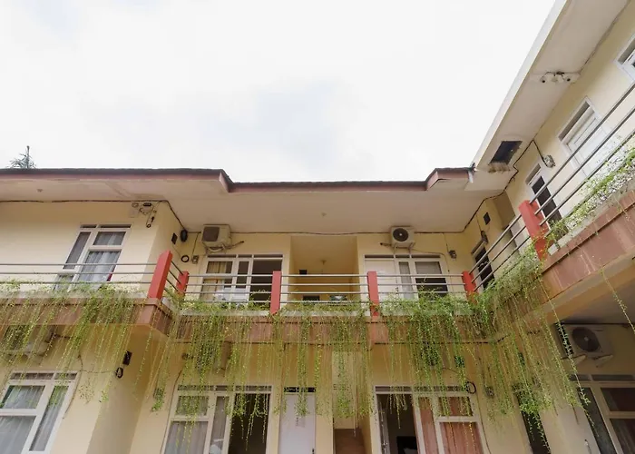 Madinah House Syariah Mitra Reddoorz
