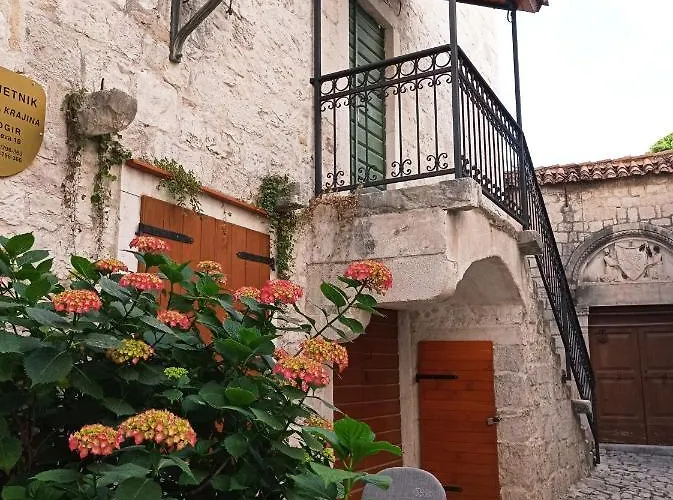 Studio Makala