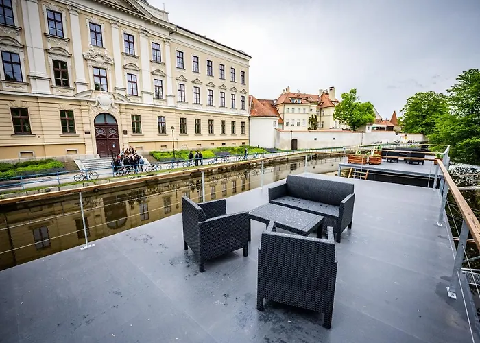 Rezidence Malse - Unikatni Apartmany Na Vode