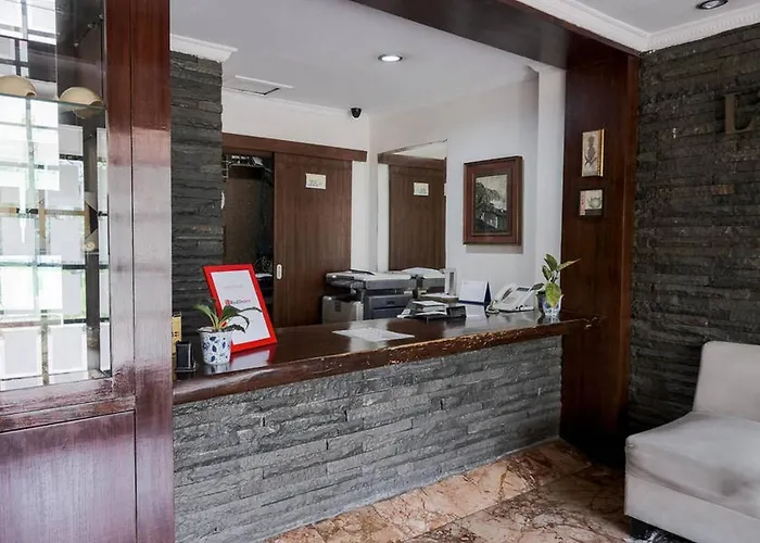 Reddoorz Near Waterboom Lippo Cikarang