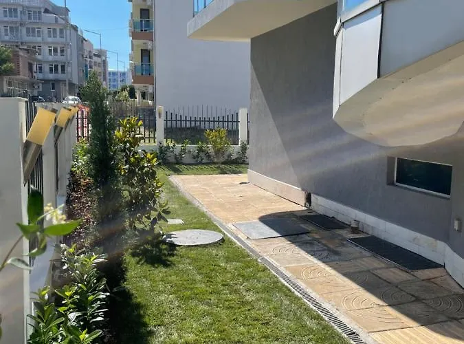 Hotel ECO Palace