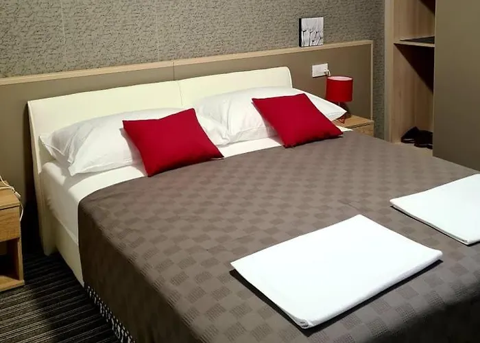 BoNiToS, SOBE-ROOMS