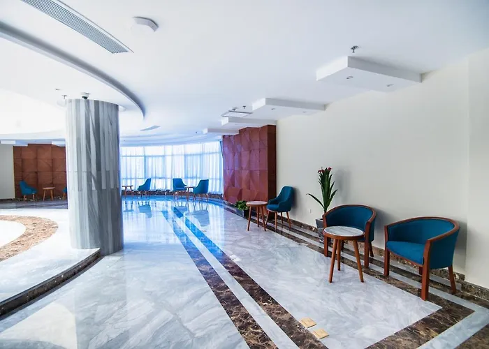 Lamar Azur Hotel