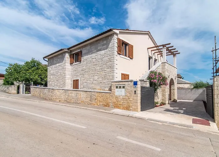 Apartment Vabriga