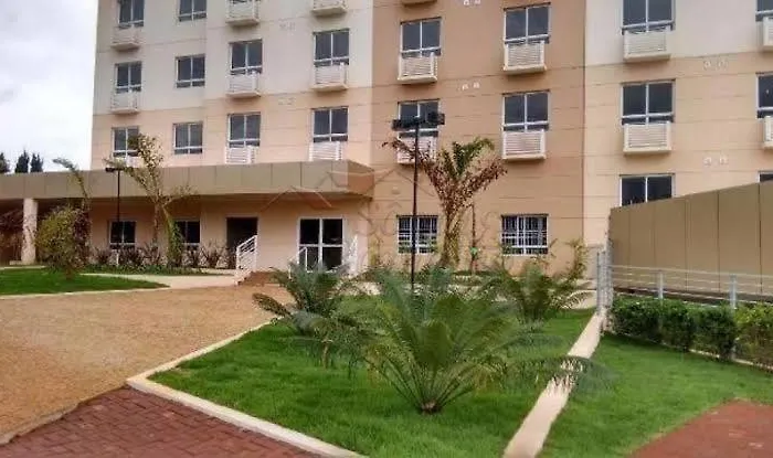 Loft Encantador E Refinado