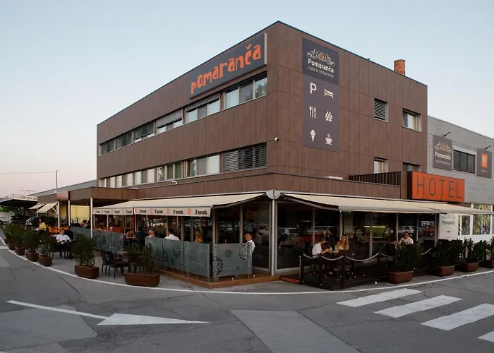 Hotel Pomaranca