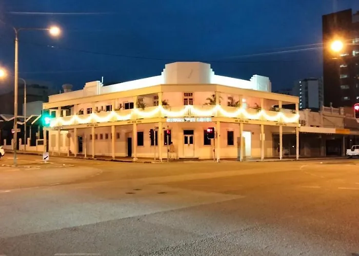 Newmarket Hotel