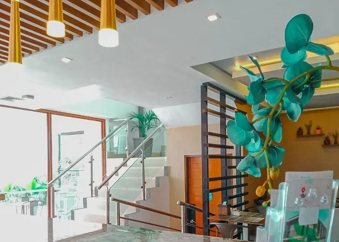 Vivien'S Hotel