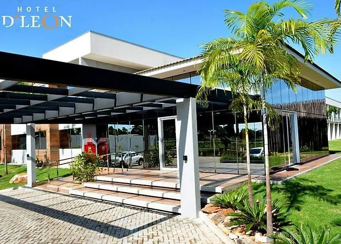Hotel D'Leon