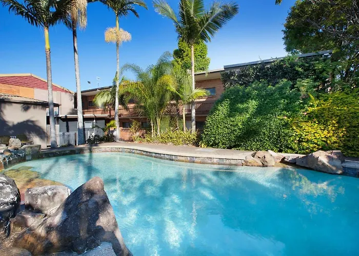 Villa Noosa Hotel