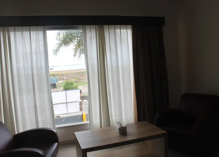 Waigo Splash Hotel By Meliala