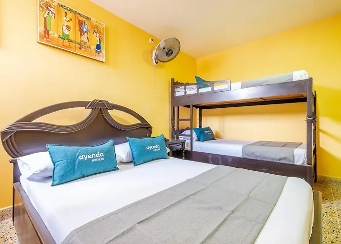 Hotel Almirante
