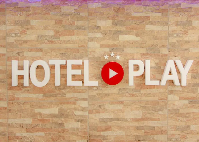Hotel Play
