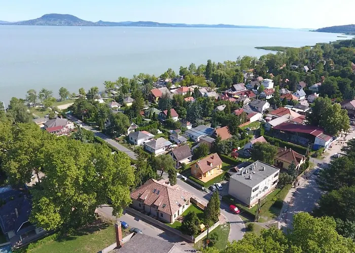 Fenyves Apartmanok