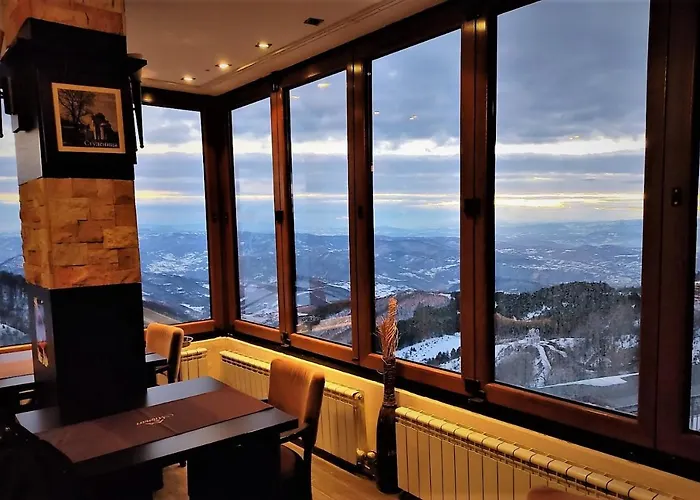 Milmari - Breakfast And Pool Hotel Kopaonik