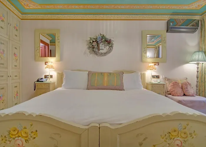 Archontariki Historic Boutique Hotel