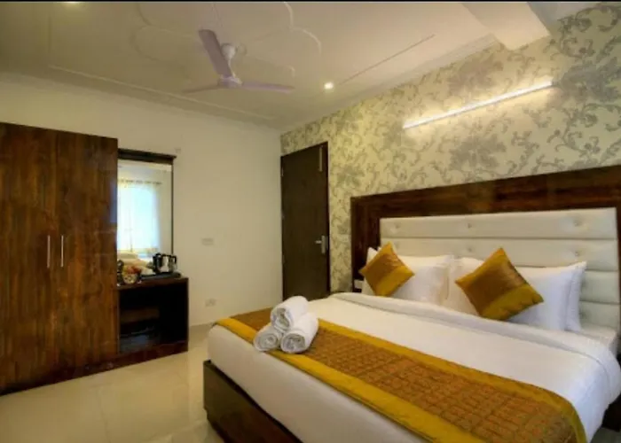 Hotel Ark Avalon- Delhi International Airport