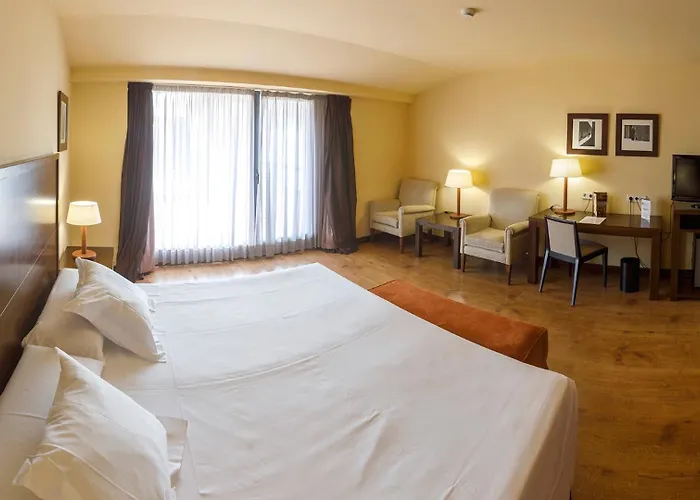 Gran Hotel Ciudad De Barbastro