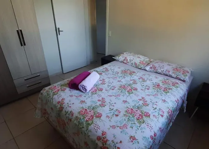 Apartamento inteiro 2 quartos mobiliado