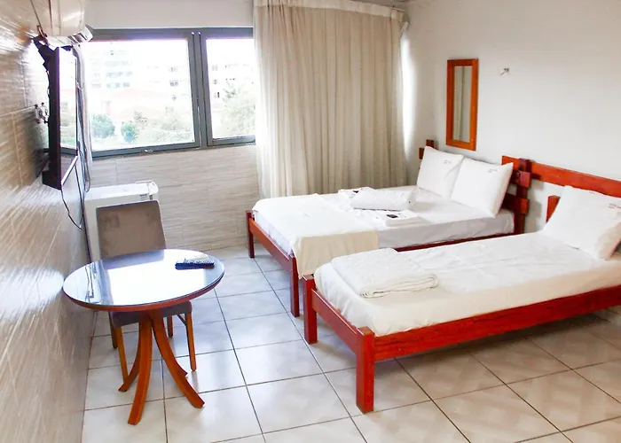 River Class Hotel