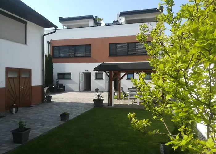 PENTHOUSE Griemann 2 für max 4 Personen mit eigener großer Dachterrasse zum Relaxen!