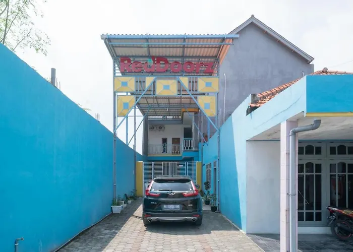 Reddoorz Near Rs Mitra Keluarga Waru