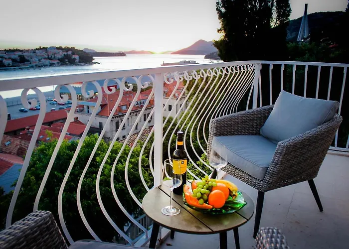 Apartments Tayra
