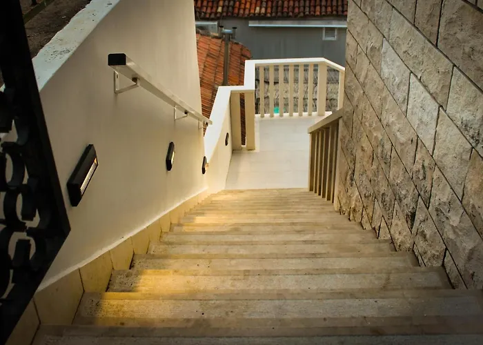 Apartments Tayra