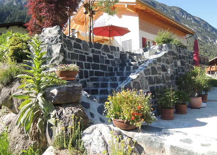 Haus Flua