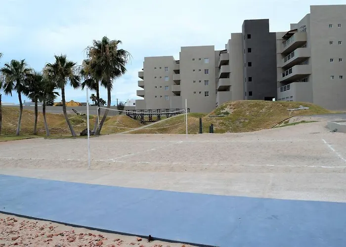 Beautiful Condo La Joya - Near Beach With Views