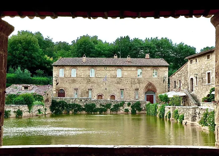 Dimora Del Poggio - Charming Historic Centre - San Quirico D'Orcia