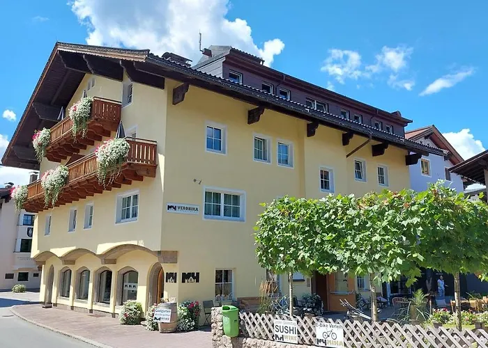 Haus Veronika - Appartements by Miha