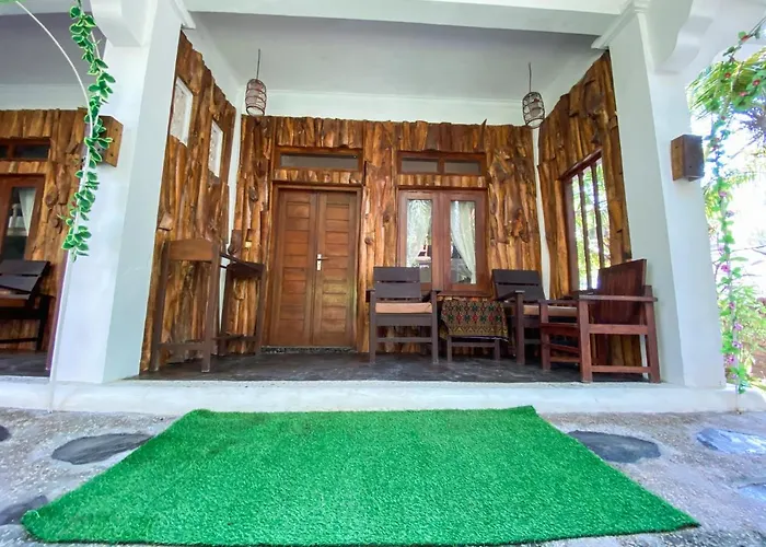 Sayang Mama Inn