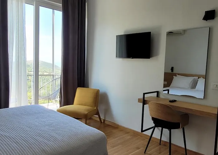 Theoxenia Hotel