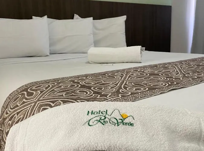 Hotel Rio Verde