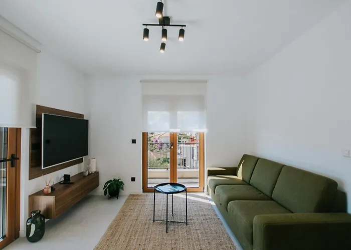 Oleander Urban Suites, High-Speed Internet, Beach At 250, Pet Friendly
