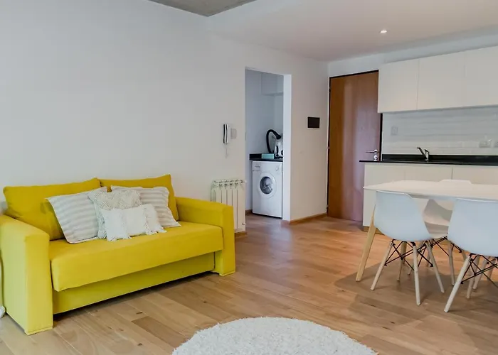 Depto Genova, Zona Norte, Cochera Con Reserva Previa
