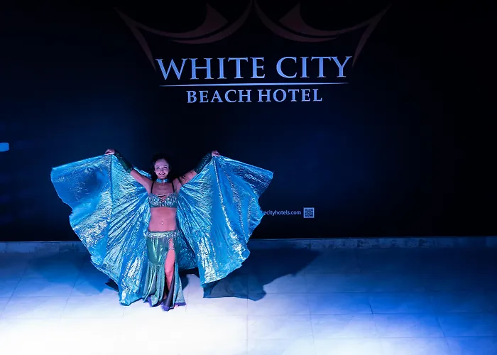 White City Beach Adult Only Konaklı