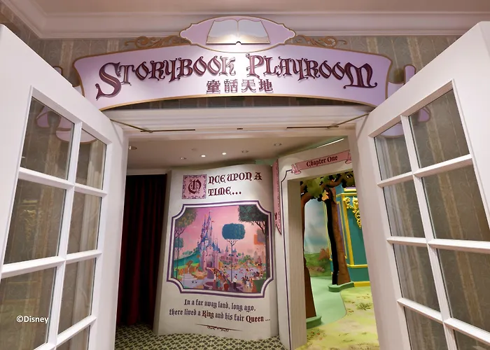 Hong Kong Disneyland Hotel