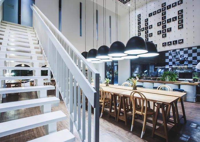Blu Monkey Hub And Hotel Phuket Town- Free All Day Coworking Space