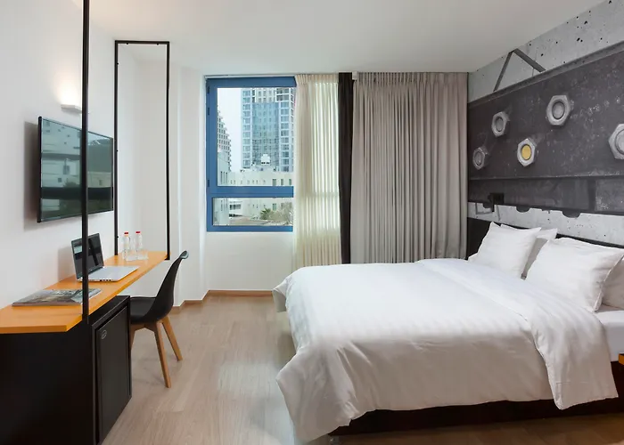 By14 Tlv Hotel