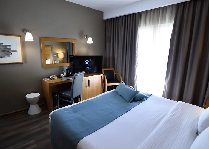 Golden Star City Resort